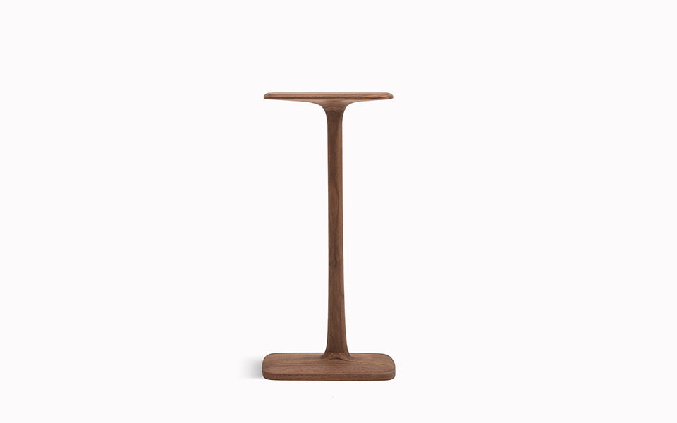 ALPHA – Wooden side table (GoEs)