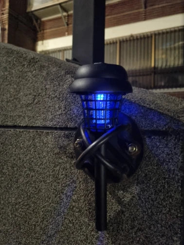 Mosquito solar lamp